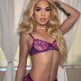 stella_valenciaga
